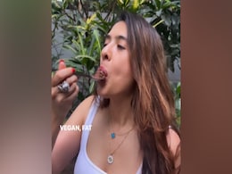 न्यूट्रिशनिष्ट Pooja Makhija ने इस एक चीज से बनाई आइसक्रीम, घर वालों को खिलाई तो नहीं कर पाए गेस, जानकर रह गए हैरान न्यूट्रिशनिष्ट Pooja Makhija ने इस एक चीज से बनाई आइसक्रीम, घर वालों को खिलाई तो नहीं कर पाए गेस, जानकर रह गए हैरान
