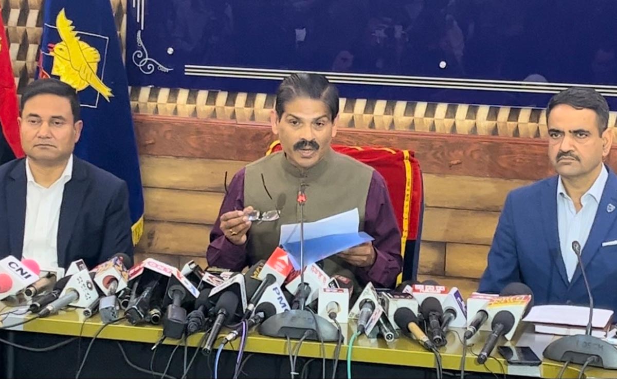 कश्मीरी अलगाववादी की हत्या के आरोपी 2 हिजबुल आतंकवादी,  33 साल बाद गिरफ्तार