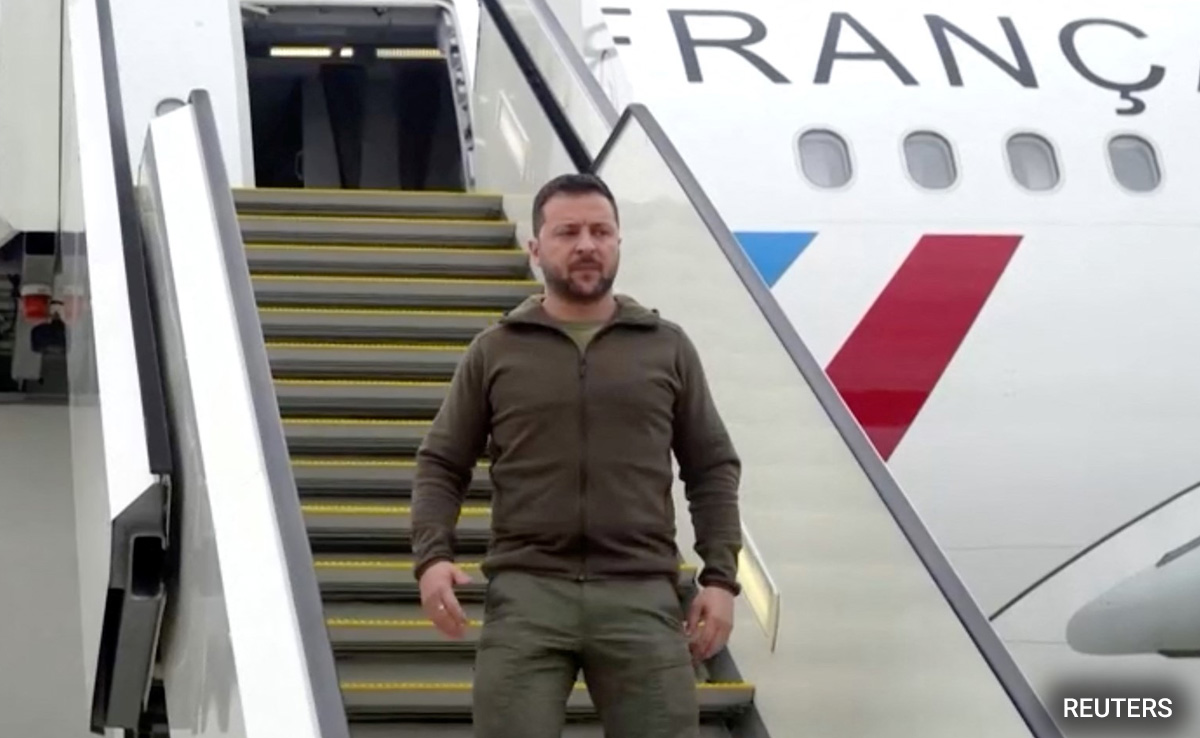 Jeddah, Sleep, And A French Plane: How Zelensky Reached Japan's G7