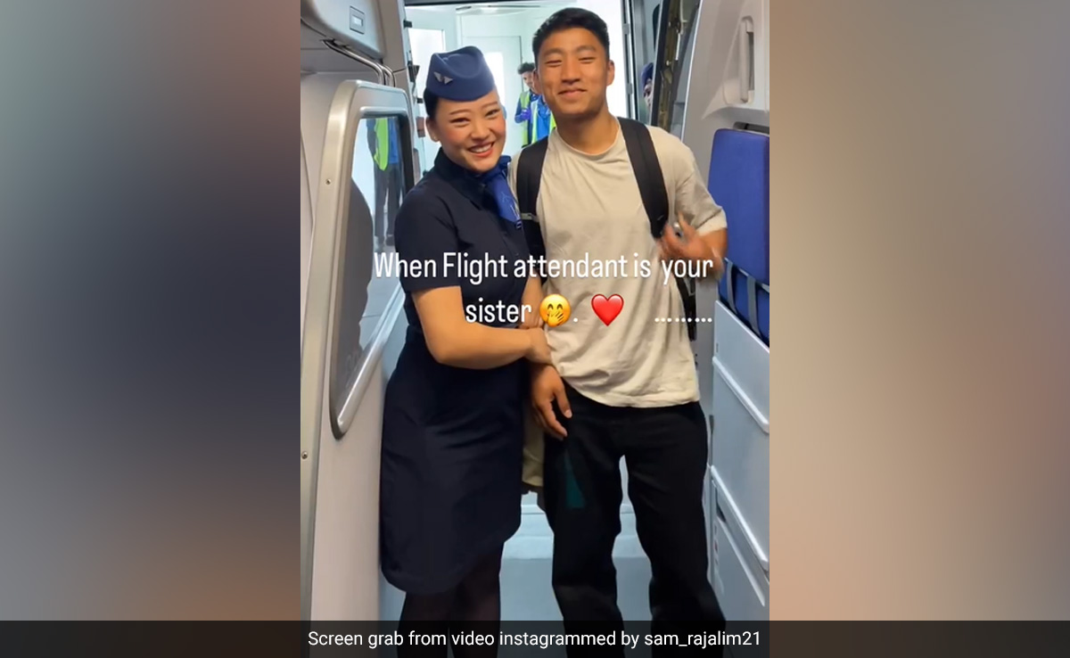 Watch: Air Hostess Reacts After Seeing Brother On The Same Flight