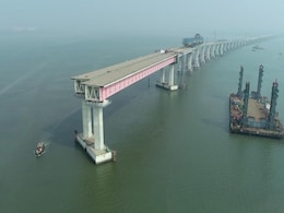 Mumbai Sea Bridge, India's Longest, Will Allow Commuters To Drive Past Toll Booth At 100 Kmph Mumbai Sea Bridge, India's Longest, Will Allow Commuters To Drive Past Toll Booth At 100 Kmph