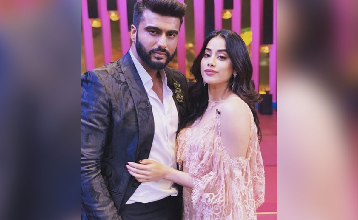 Janhvi Kapoor Reacts To Dad Boney Kapoor Feasting On Tiramisu. See Arjun Kapoor's ROFL Reply