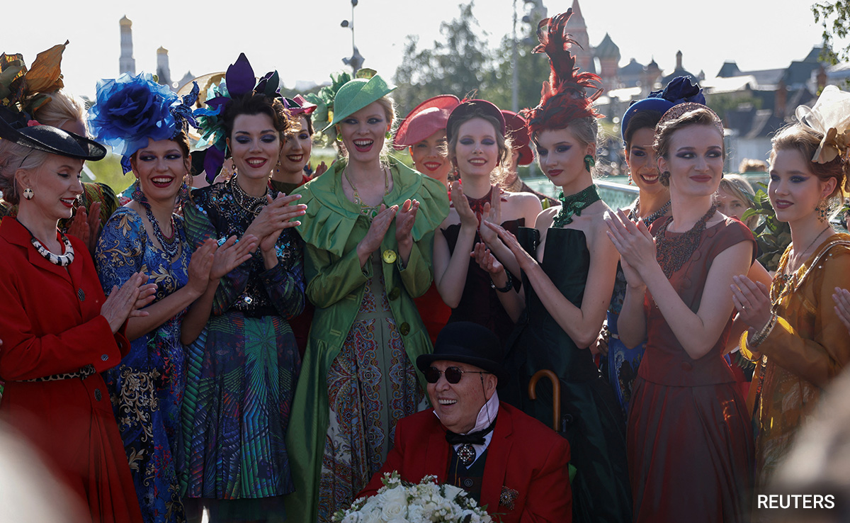 Soviet Fashion Icon "Red Dior" Dies Aged 85: Report