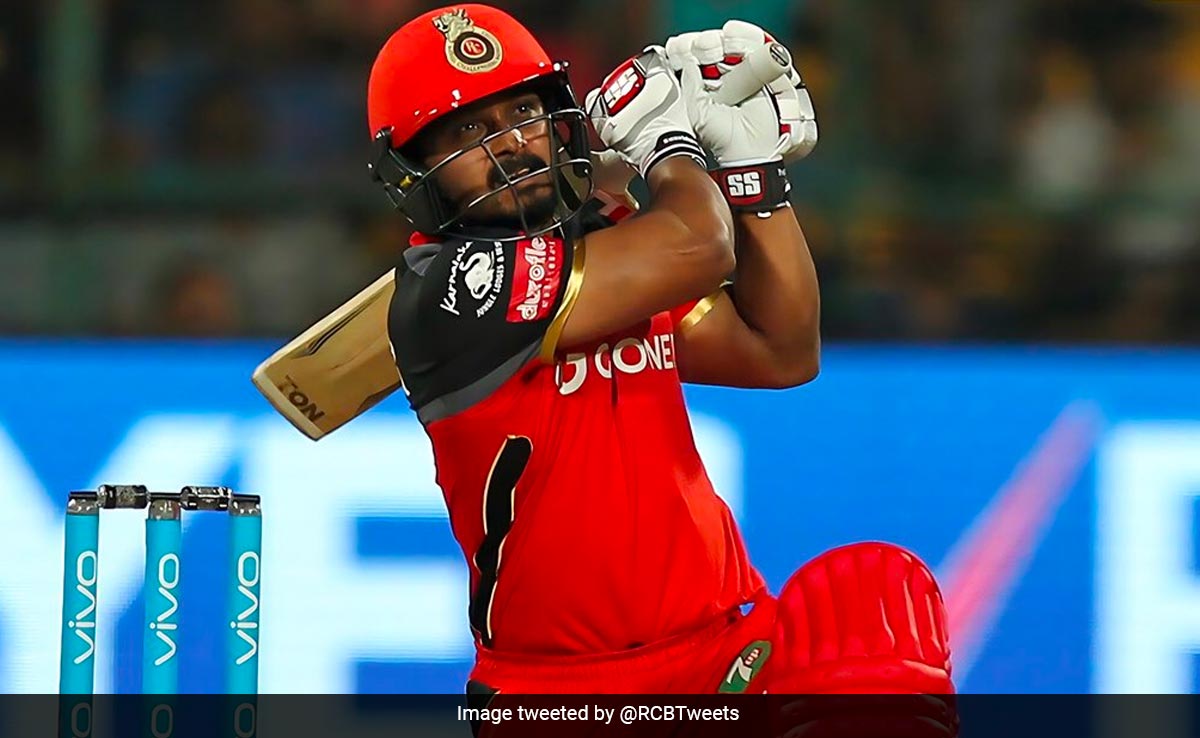 आईपीएल से बाहर हुए डेविड विली, RCB के साथ जुड़ा ये पूर्व दिग्गज और मराठी कॉमेंटेटर