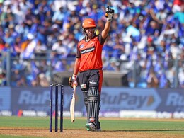 SRH Young Gun Breaks All-Time IPL Record With 69-Run Knock Against MI