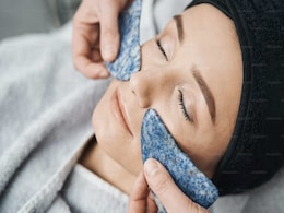 5 Reasons Why It's So Important To Add A Facial Massage To Your Skincare Routine 5 Reasons Why It's So Important To Add A Facial Massage To Your Skincare Routine