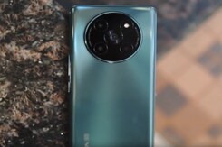 Lava Agni 2 Unboxing in Hindi and First Look: मिड रेंज का जादूगर? Lava Agni 2 Unboxing in Hindi and First Look: मिड रेंज का जादूगर?