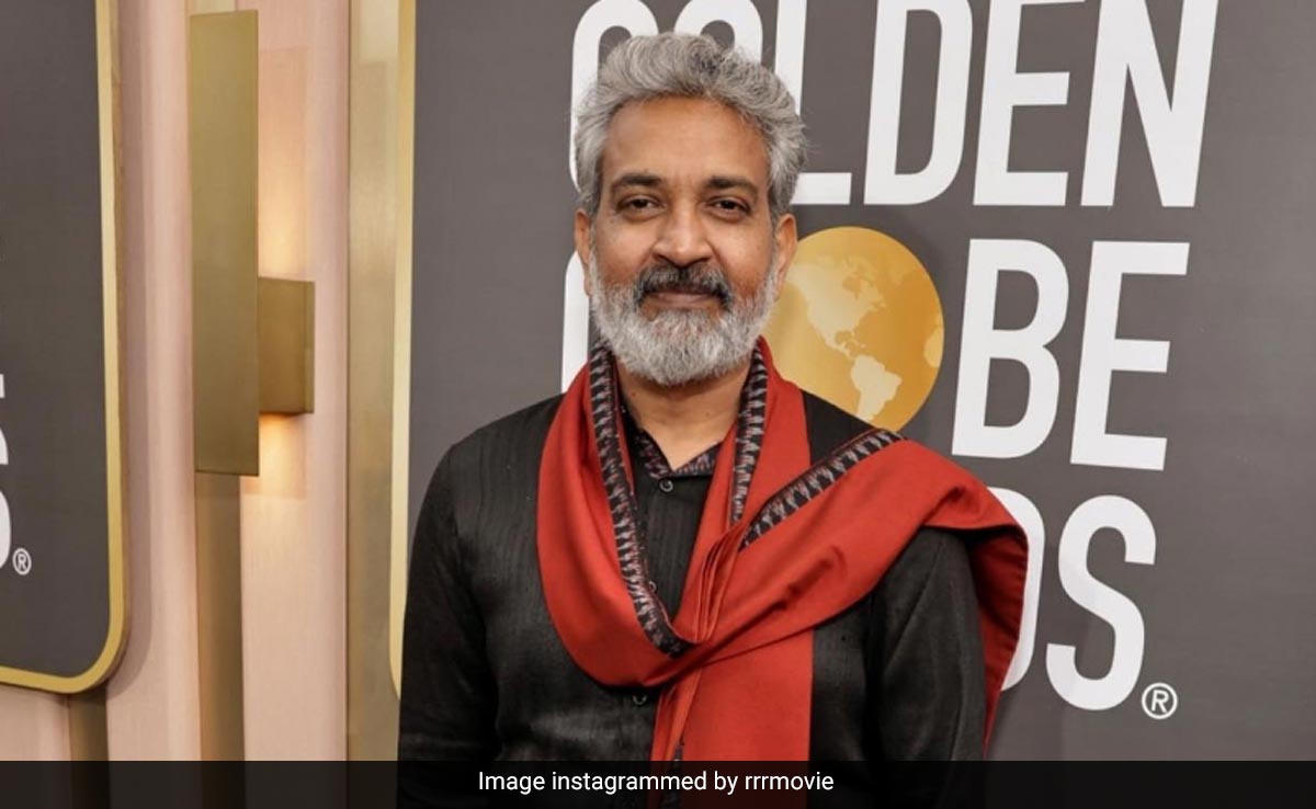 After Mahesh Babu, SS Rajamouli Joins <i>Mem Famous</i> Fan Club