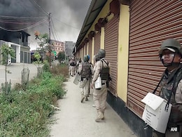संसद के मॉनसून सत्र में मणिपुर हिंसा पर चर्चा के लिए तैयार सरकार, विपक्ष ने की थी मांग संसद के मॉनसून सत्र में मणिपुर हिंसा पर चर्चा के लिए तैयार सरकार, विपक्ष ने की थी मांग