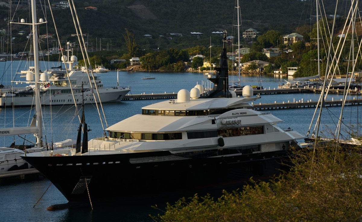 The $120 Million Ghost Ship Antigua Is Desperate to Unload