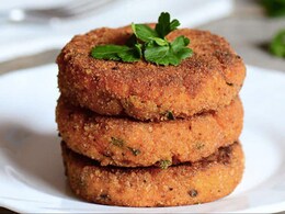 Tikki With A Twist: This Moong Dal Tikki Recipe Is Healthy And Tasty Tikki With A Twist: This Moong Dal Tikki Recipe Is Healthy And Tasty