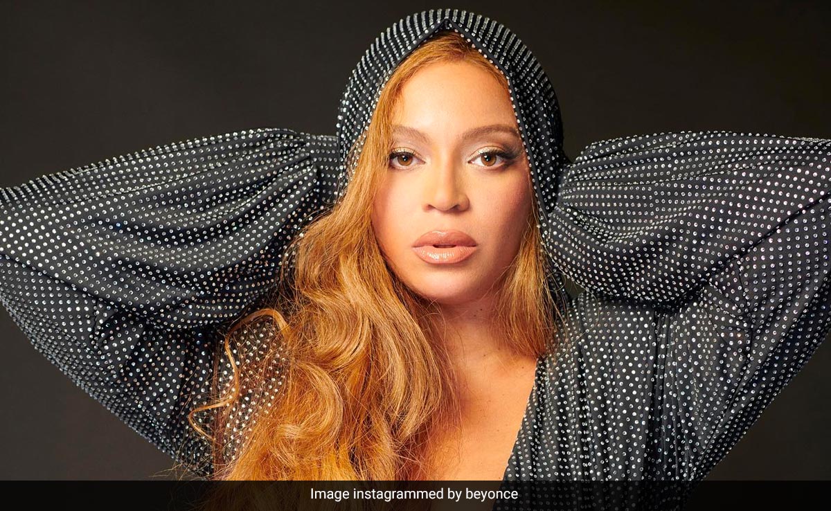 Beyonce's First Job Was Sweeping Hair In Her Mum's Salon. Now, We Await Her Celebrity Haircare Brand