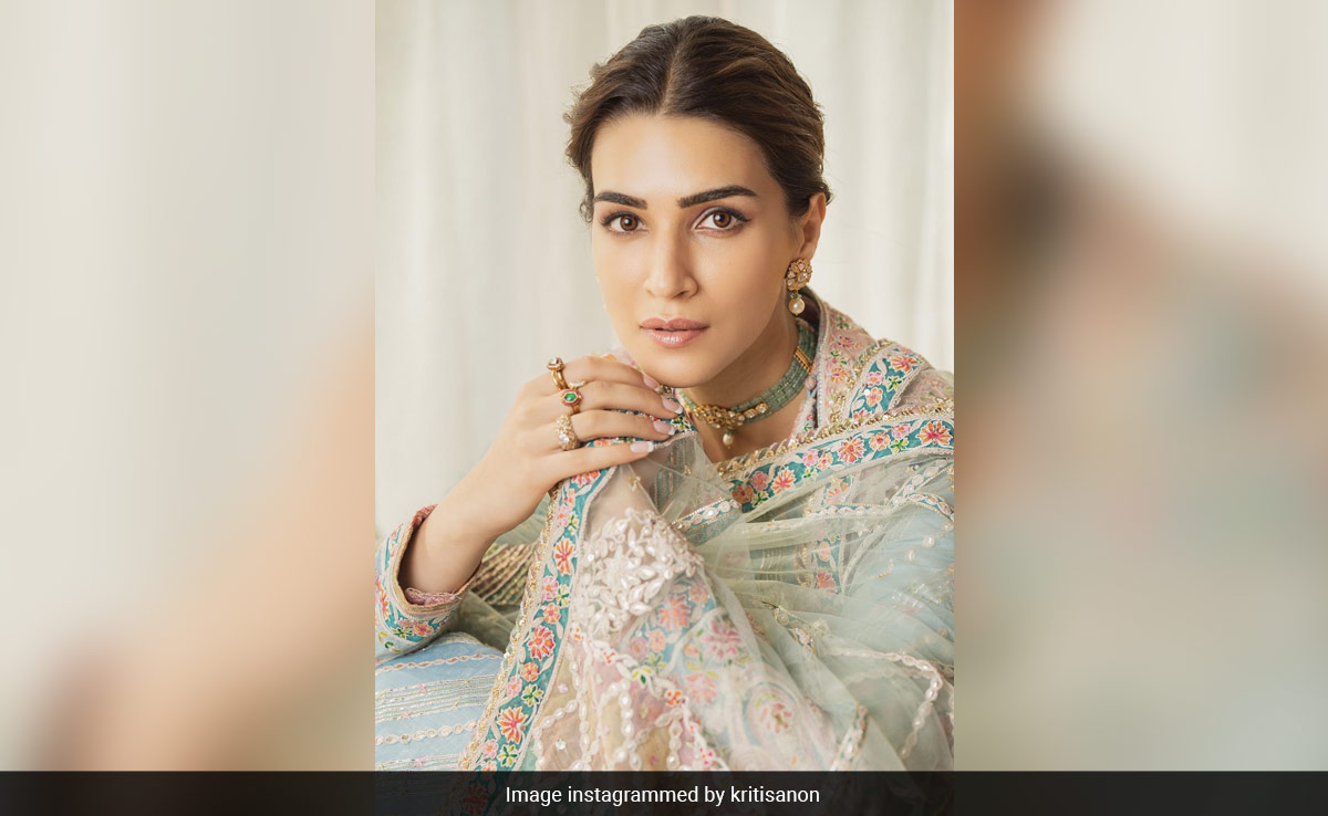 Kriti Sanon On Playing Janaki In <i>Adipurush</i>: "I Have Poured My Heart And Soul"