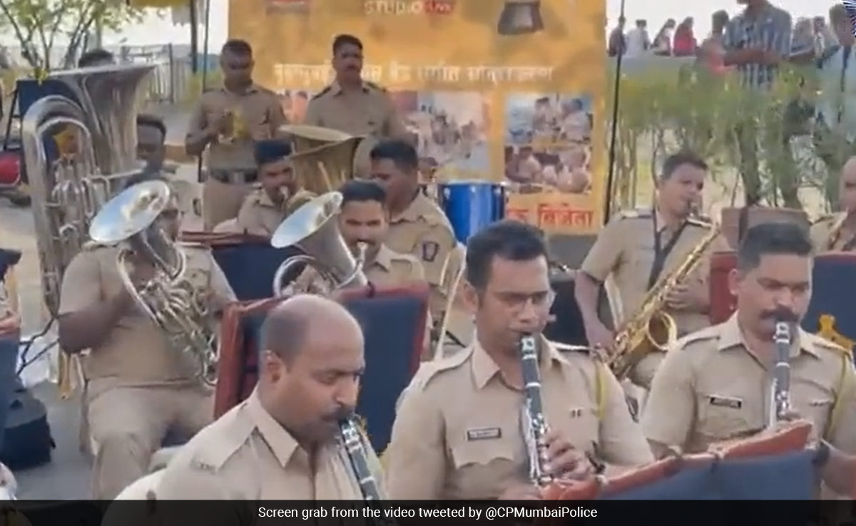 Watch: This Rendition Of 'Bella Ciao' By Mumbai Police Band Impresses Internet