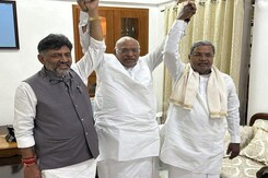Siddaramaiah Chief Minister, Congress Comes Up With Power Sharing Deal Siddaramaiah Chief Minister, Congress Comes Up With Power Sharing Deal