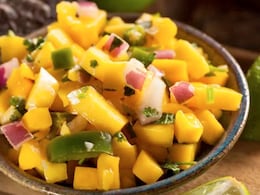 Trying To Lose Weight? These 5 Mango Salads Are Fresh, Filling And Just A Click Away Trying To Lose Weight? These 5 Mango Salads Are Fresh, Filling And Just A Click Away