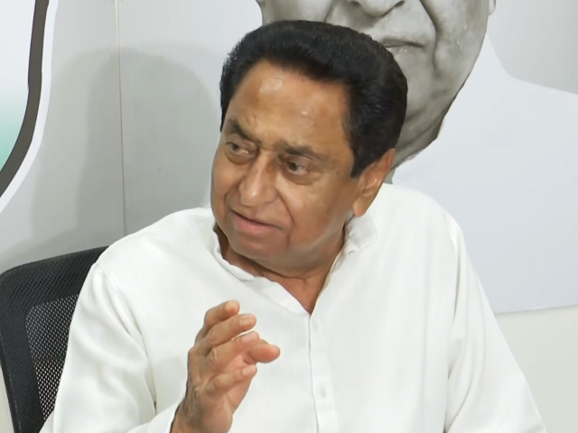 बीजेपी के रिपोर्ट कार्ड पर कमलनाथ ने साधा निशाना, कहा- आडंबर की जरूरत नहीं