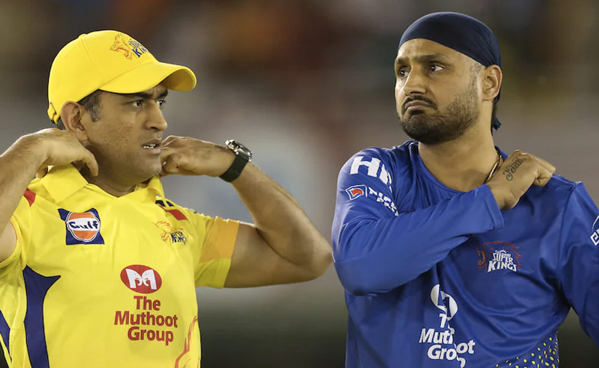 "धोनी उस रात रो रहे थे...", हरभजन सिंह ने बताया माही के बारे में भावुक कर देने वाला किस्सा