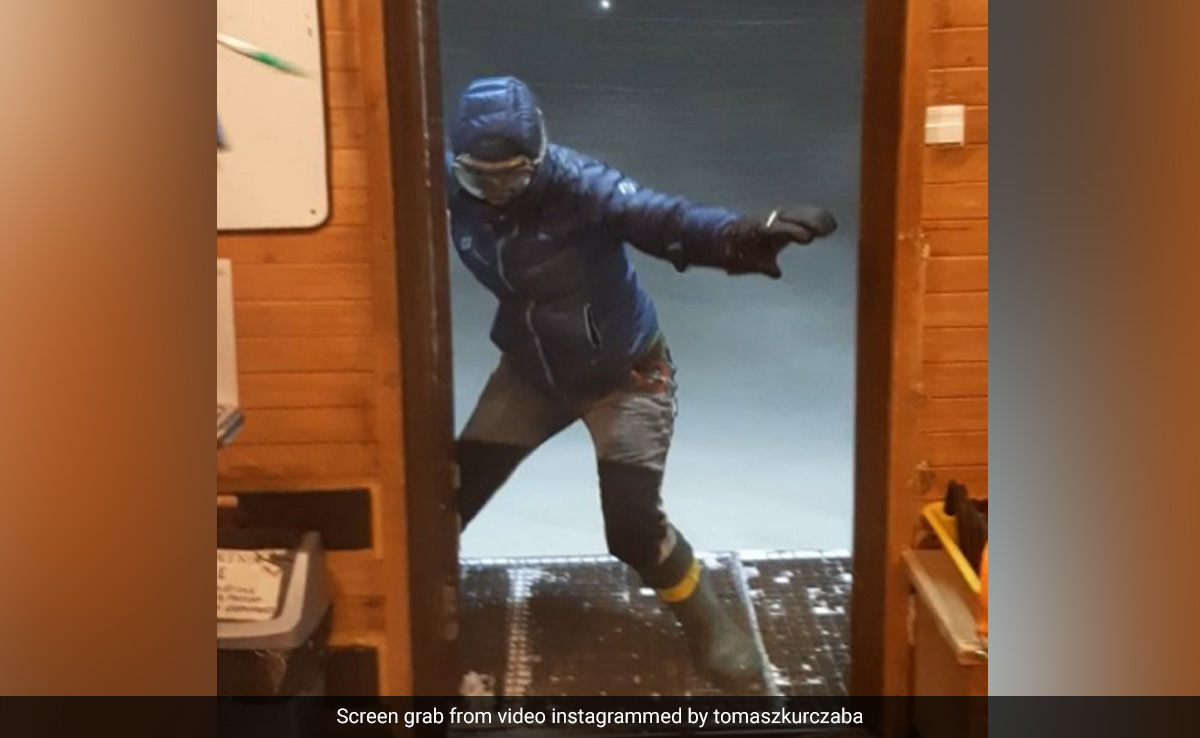 "Polar Express In Real Life": Video Showing "Typical Workday In Antarctica" Baffles Internet