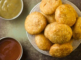Pyaaz Ki Kachori: टी टाइम के लिए बेस्ट पेयर है प्याज की कचौड़ी, यहां है आसान रेसिपी फटाफट करें नोट Pyaaz Ki Kachori: टी टाइम के लिए बेस्ट पेयर है प्याज की कचौड़ी, यहां है आसान रेसिपी फटाफट करें नोट