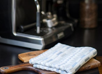 Say Goodbye To Greasy Kitchen Towels With These Easy Cleaning Tips