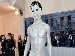 Met Gala 2023: Lil Nas X Appears In Nothing But A Thong. 10/10 For Guts And Glory Met Gala 2023: Lil Nas X Appears In Nothing But A Thong. 10/10 For Guts And Glory