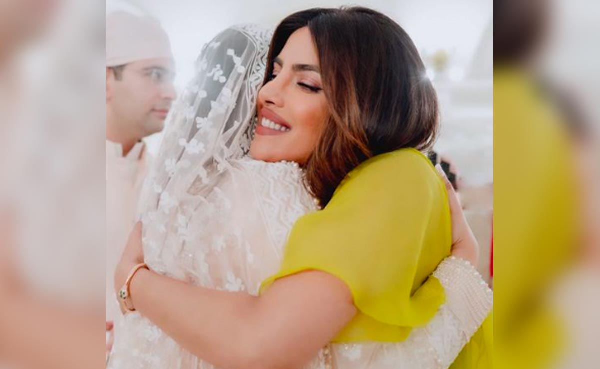 Parineeti Compares Pics From Her Engagement And Priyanka's Wedding: "Full Circle Moment"