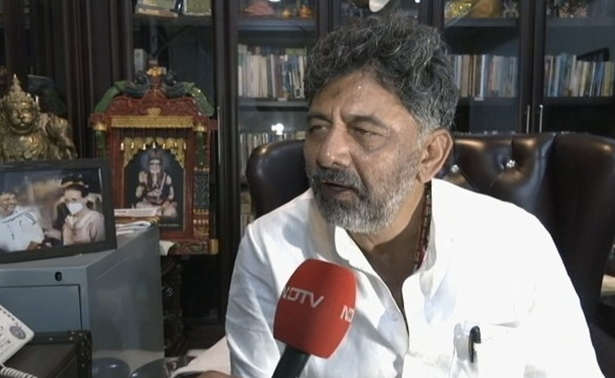 "मैं बगावत नहीं करता, सिद्धारमैया को शुभकामनाएं..." : कर्नाटक CM पर सस्पेंस के बीच डीके शिवकुमार