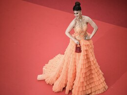 Cannes 2023: Urvashi Rautela Mistaken For Aishwarya Rai Bachchan By Foreign Media. Her Reaction Cannes 2023: Urvashi Rautela Mistaken For Aishwarya Rai Bachchan By Foreign Media. Her Reaction