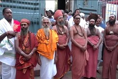 Seers From Tamil Nadu Arrive In Delhi, Prepare For Big 'Sengol' Ceremony Seers From Tamil Nadu Arrive In Delhi, Prepare For Big 'Sengol' Ceremony