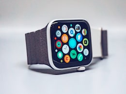 Apple Watch Dials 911, Saves US Woman's Life After She Collapsed In Hotel Room Apple Watch Dials 911, Saves US Woman's Life After She Collapsed In Hotel Room