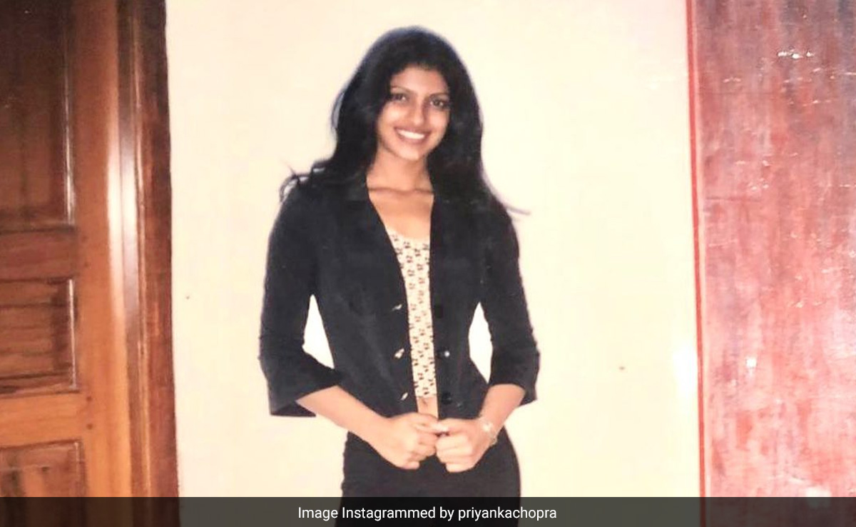 What 16-Year-Old Priyanka Chopra's Dad Did After A Boy Jumped Into Her Balcony
