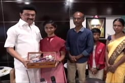 Tamil Nadu Student, Carpenter's Daughter, Scores 600/600 In Class 12 Exams Tamil Nadu Student, Carpenter's Daughter, Scores 600/600 In Class 12 Exams