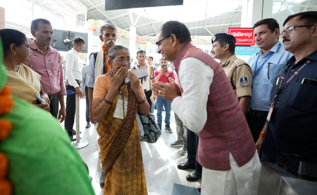 After Karnataka, BJP, Congress To Bet Big On Women In Madhya Pradesh