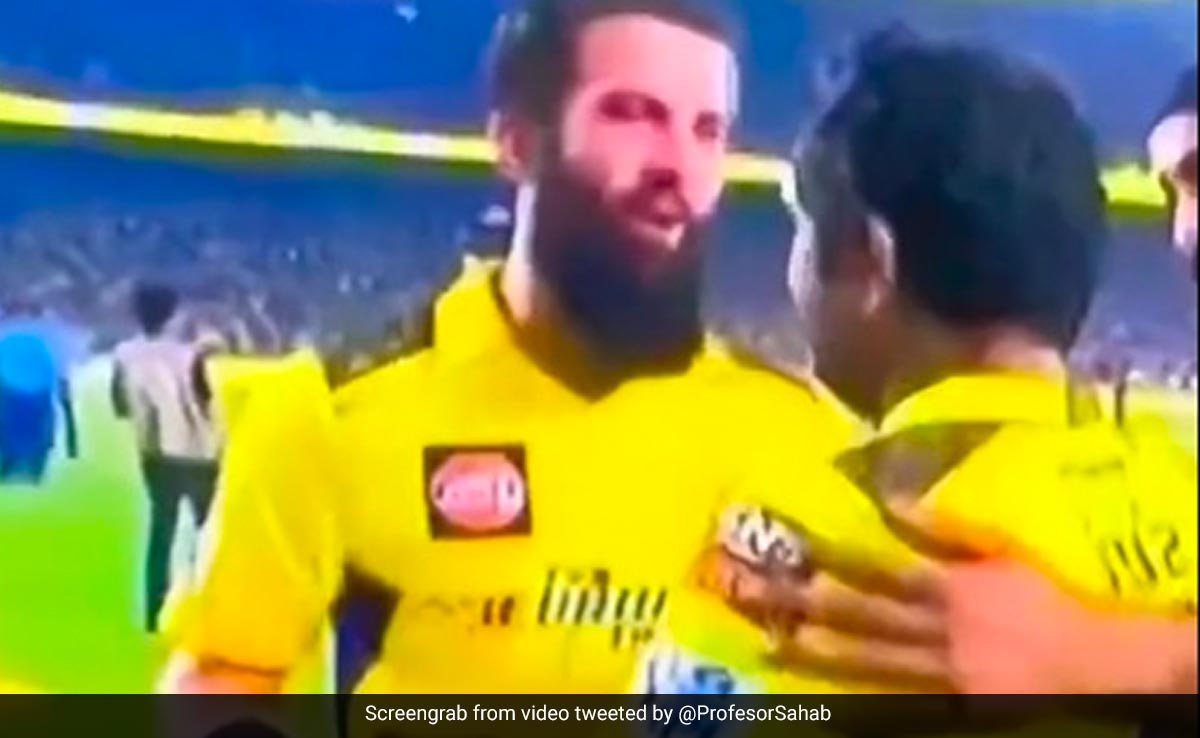 IPL खिताब जीतने के बाद फूट-फूट कर रोने लगे अंबाती रायडू, मोईन अली ने लगाया गले से, Video