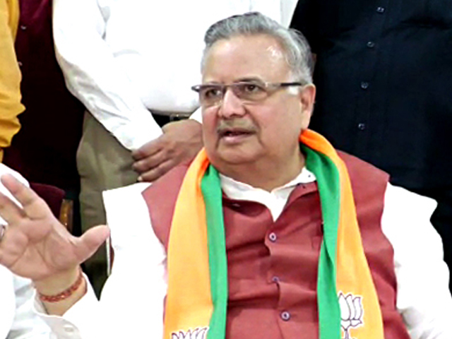 छत्तीसगढ़ शराब घोटाला : BJP नेता रमन सिंह ने साधा कांग्रेस सरकार पर निशाना