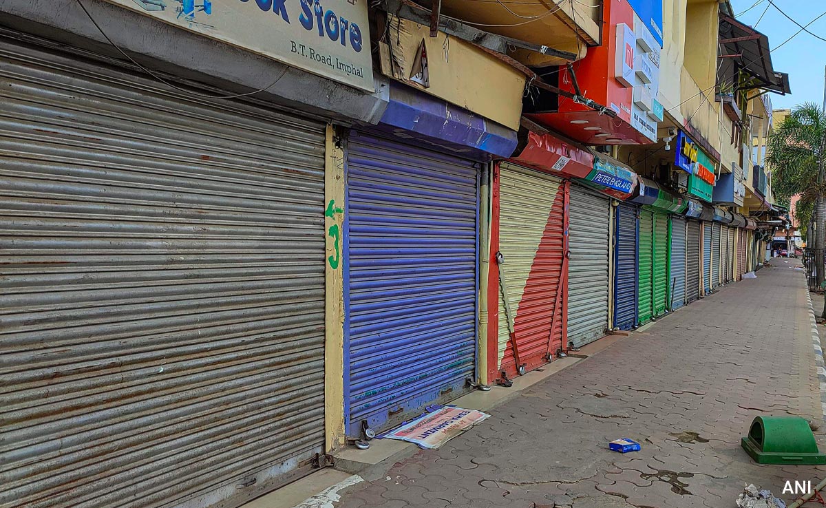1 Killed, Minister's Home Vandalised As Fresh Violence Hits Manipur