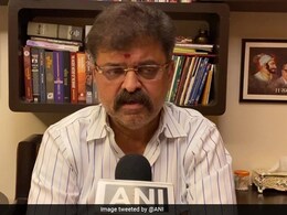 VIDEO : "वाल्मीक अण्णानी सांगितलंय तुला जीवे मारुन टाकायचं", जितेंद्र आव्हाडांनी शेअर केलेल्या व्हिडीओने खळबळ