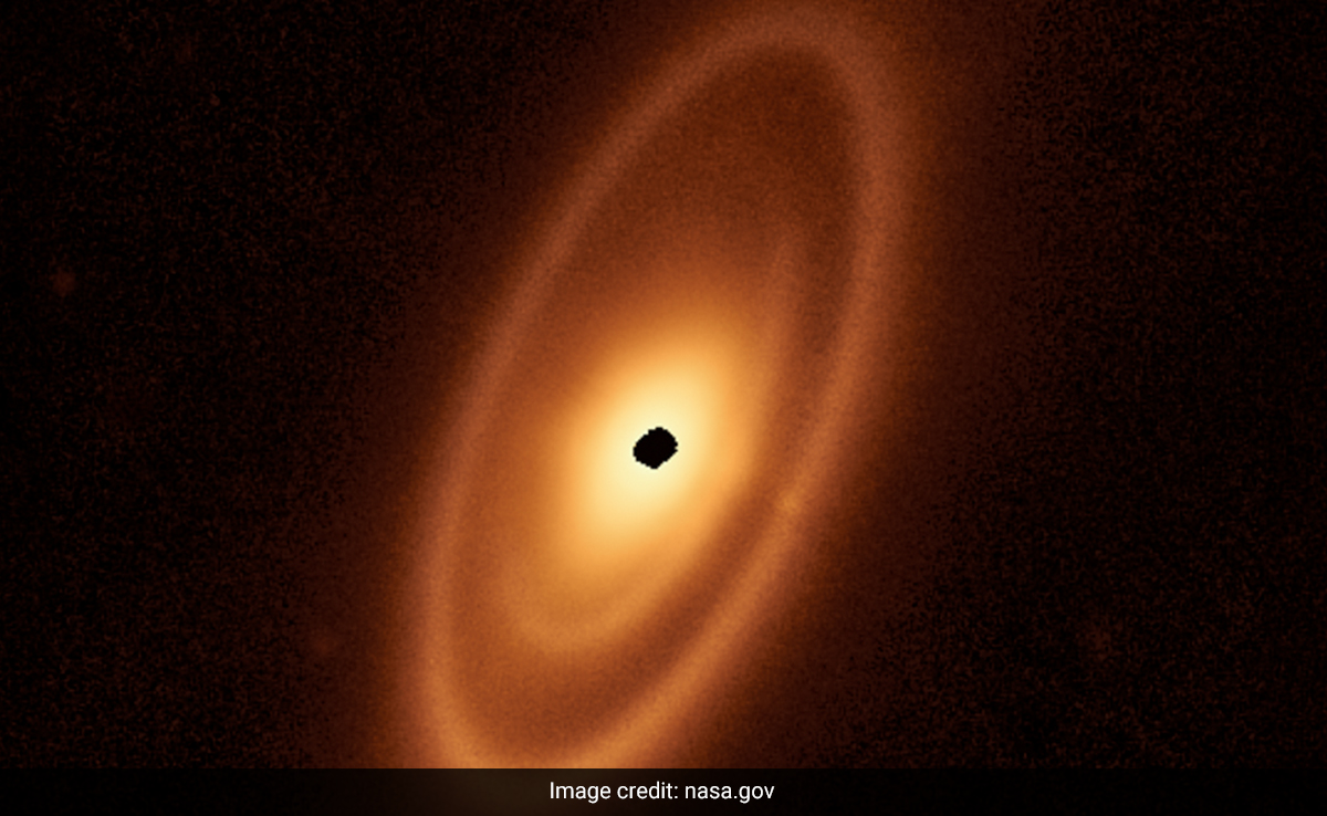 James Webb Telescope Captures Debris Belts Around Nearby Star