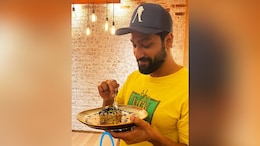Vicky Kaushal Celebrates Birthday With Low-Calorie <i> 'Hatke' </i> Dessert - See Pic