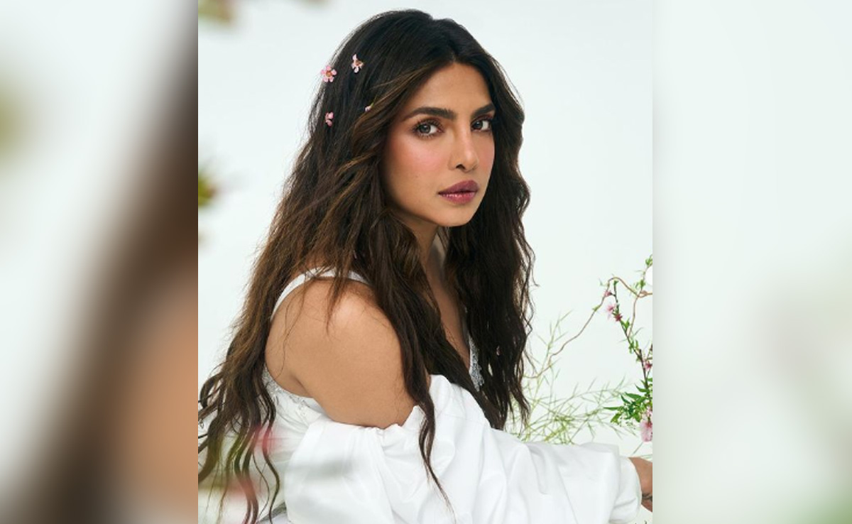 Priyanka Chopra Finally Got Equal Pay In <i>Citadel</i>: "Thank God. 23 Years Later"