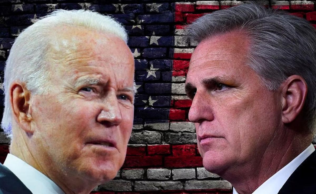 US Debt Ceiling Crisis: बाइडेन इस 'सुपरपावर' के इस्तेमाल से खत्म कर सकते हैं संकट, जानिए क्या है 14वां संशोधन