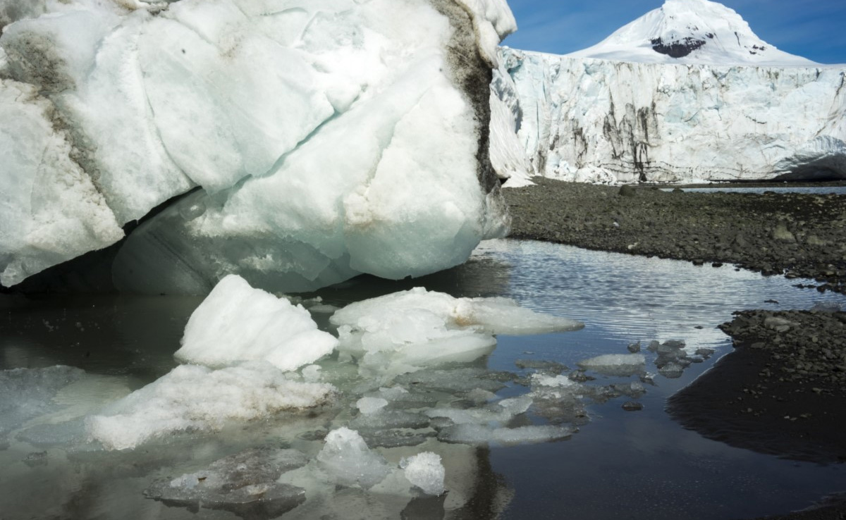 Tides Are Eating Into Glaciers, Triggering More Melting, Study Finds