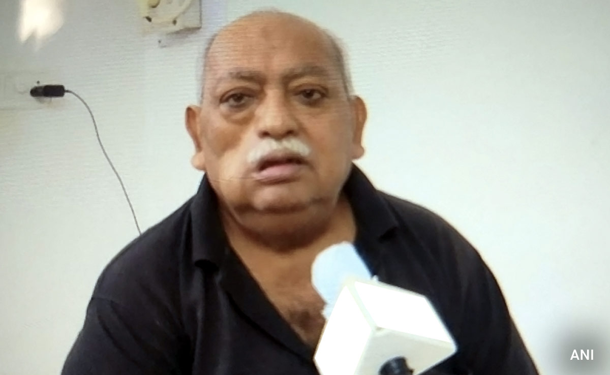 Renowned Urdu Poet Munawwar Rana Admitted To Hospital, On Ventilator Support