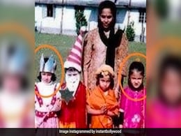 फोटो में दिख रही दोनों बच्चियों ने की क्रिकेट के भगवान से शादी, एक बनी बॉलीवुड सुपरस्टार तो एक कहलाई बेस्ट वाइफ...पहचाना क्या? फोटो में दिख रही दोनों बच्चियों ने की क्रिकेट के भगवान से शादी, एक बनी बॉलीवुड सुपरस्टार तो एक कहलाई बेस्ट वाइफ...पहचाना क्या?