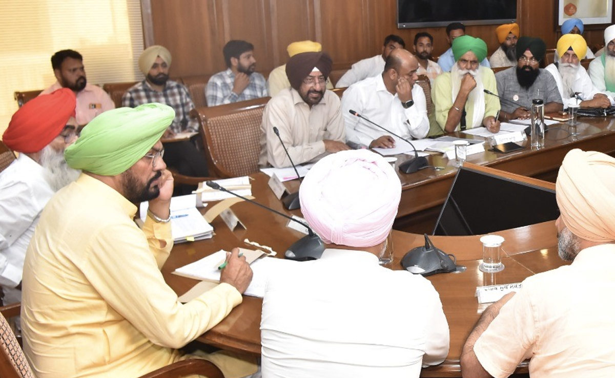 पंजाब की नई कृषि नीति किसानों की समस्याएं हल करेगी : मंत्री कुलदीप सिंह धालीवाल