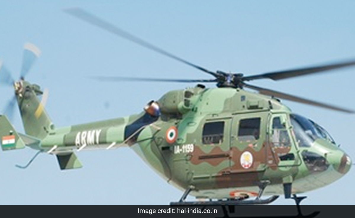 सेना ने आपातकालीन अभियानों के लिए ध्रुव हेलीकॉप्टर के उड़ान को दी मंजूरी सेना ने आपातकालीन अभियानों के लिए ध्रुव हेलीकॉप्टर के उड़ान को दी मंजूरी