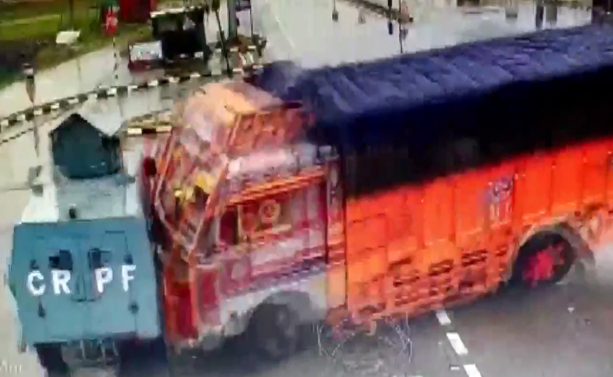 Video: Speeding Truck Skids, Rams Into CRPF Vehicle In J&K, 2 Injured