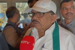 कर्नाटक कांग्रेस के नेता पीएफआई से बजरंग दल की तुलना पर क्या बोले? यहां देखिए कर्नाटक कांग्रेस के नेता पीएफआई से बजरंग दल की तुलना पर क्या बोले? यहां देखिए