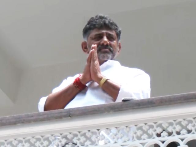 Karnataka Congress Chief DK Shivakumar Greets Workers As Party Leads In Karnataka